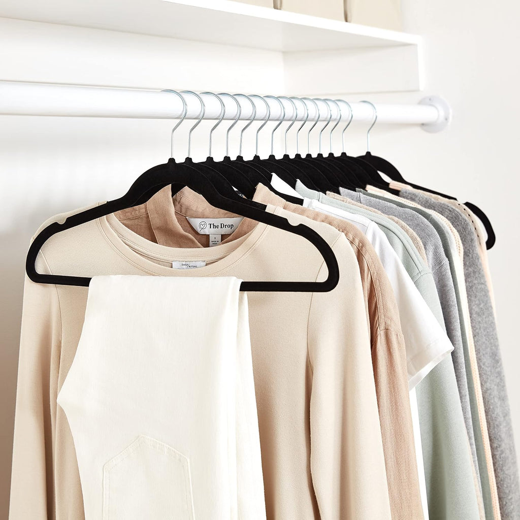 Amazon Basics Slim Velvet Non-Slip Space Saving Suit Clothes Hangers. Closet Organizer. Black. 50-Pack