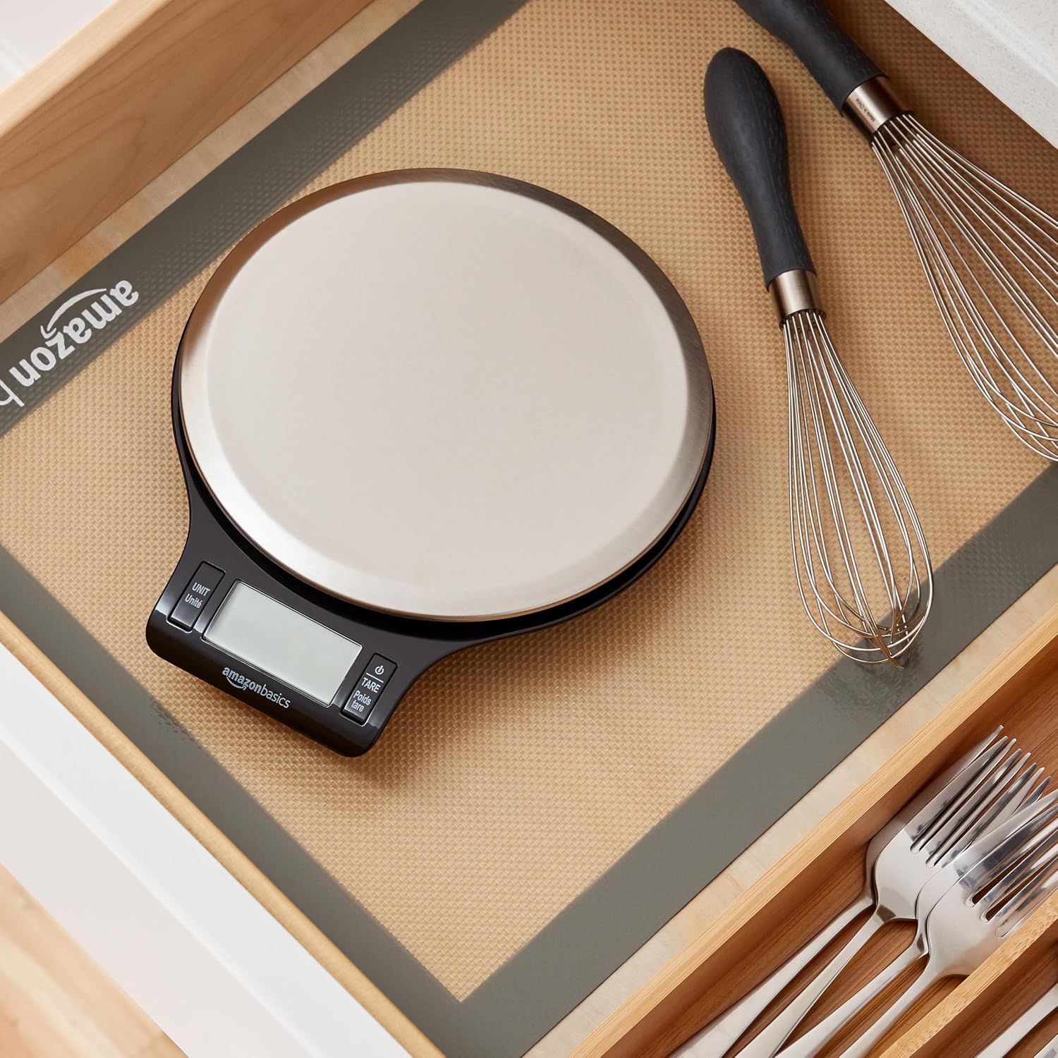 Amazon Basics Digital Kitchen Scale with LCD Display. Tare Function. Multiple Units. Weighs up to 11 Pounds. Batteries Included. Black and Stainless Steel